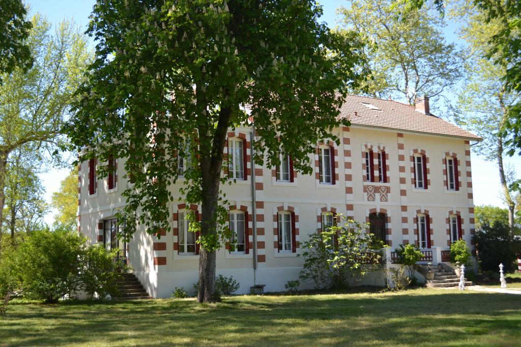 Les Chambres D'Hotes Du Domaine De Lugazaut Vielle-Soubiran Eksteriør billede